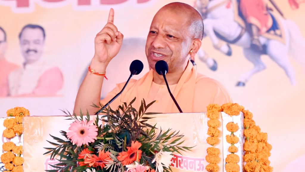 CM योगी का बड़ा ऐलान, साल के अंत तक गोमती नदी हो जाएगी स्वच्छ, 101 करोड़ की 12 परियोजनाओं का किया शिलान्यास व भूमि पूजन