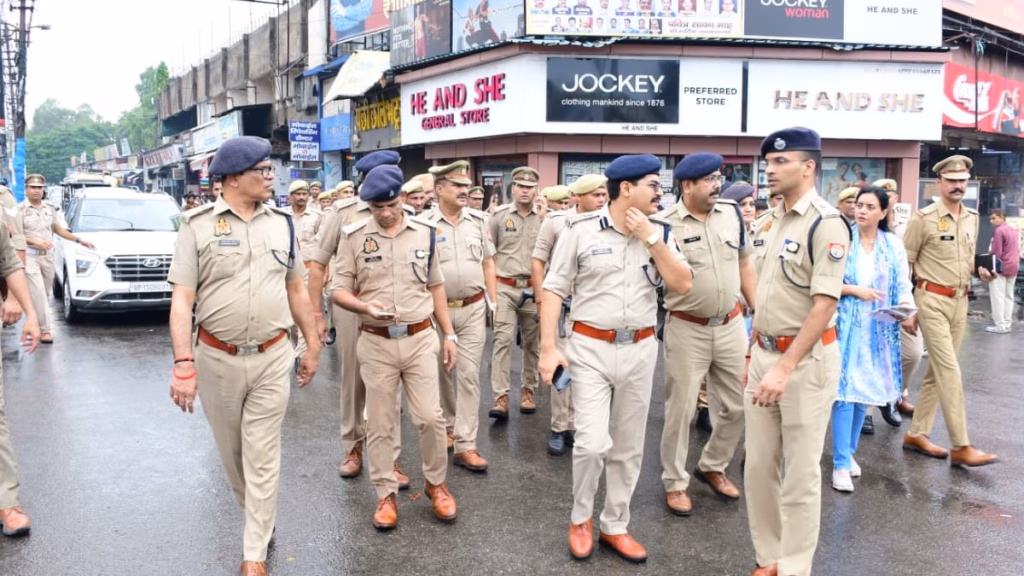 इंदौर पुलिस में क्‍यों अचानक हुआ बड़ा बदलाव, 3 थानों के टीआई बदले गए, कई अफसर अटैच, क्‍या है वजह?