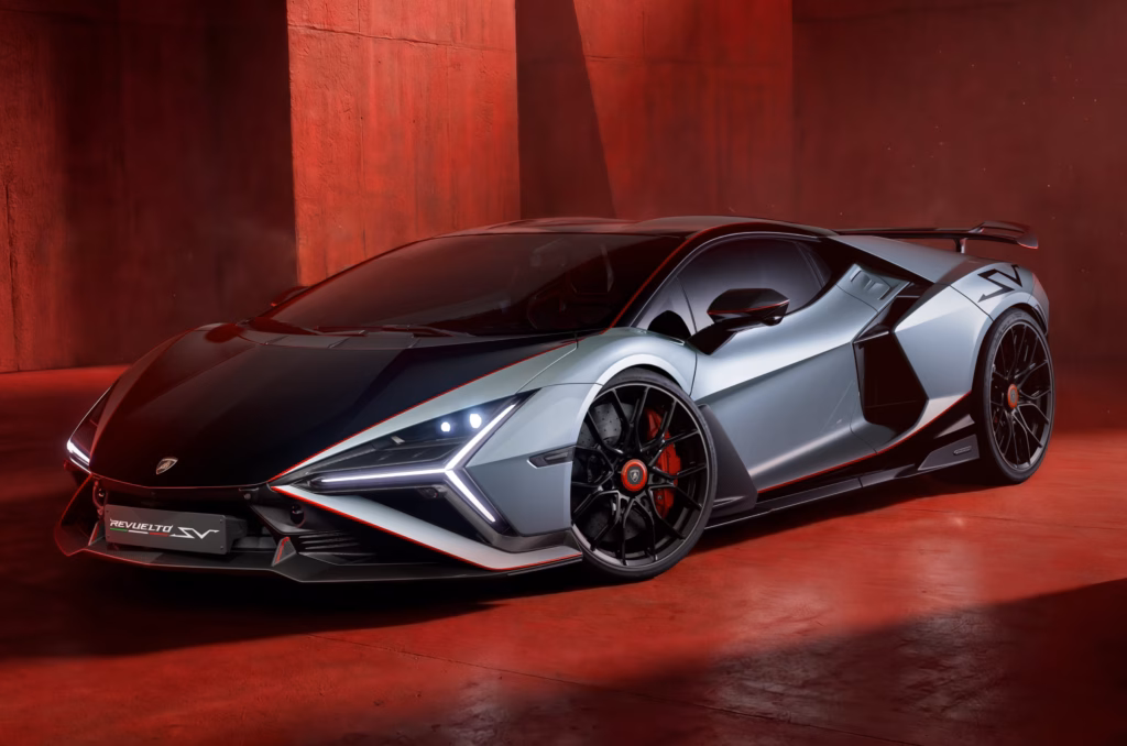 Lamborghini Revuelto SV debuts as supercar's track-focused version