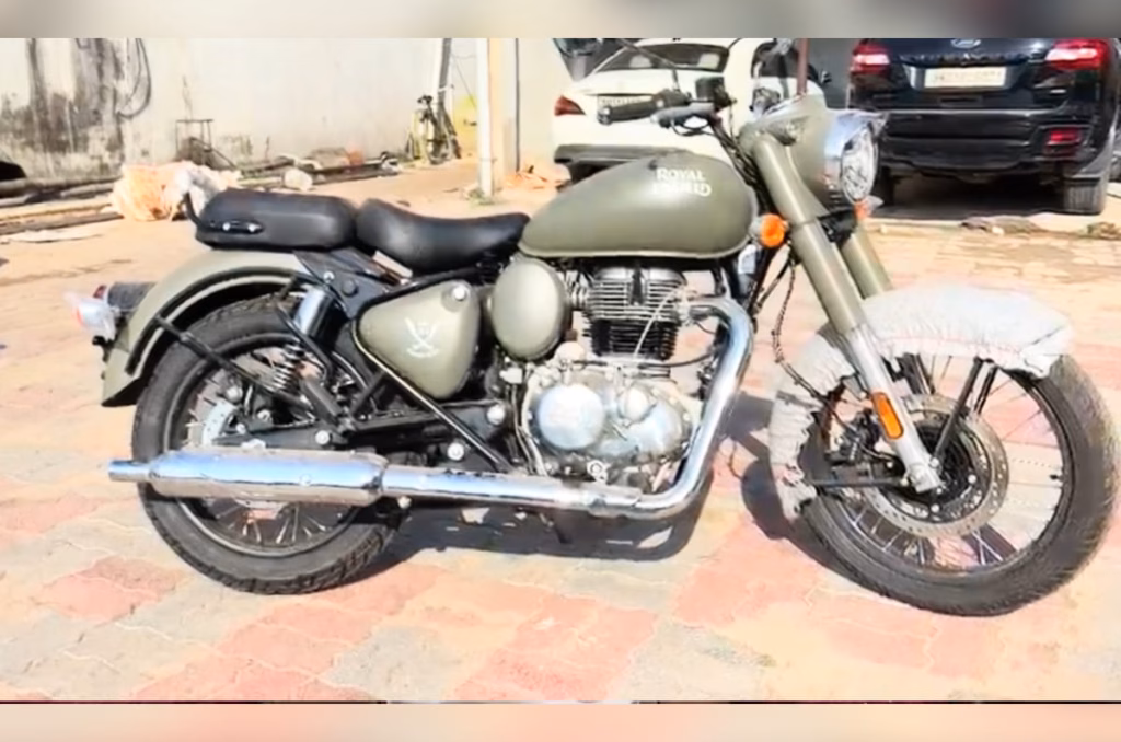 New Royal Enfield Classic 350 Gorkha Edition spotted