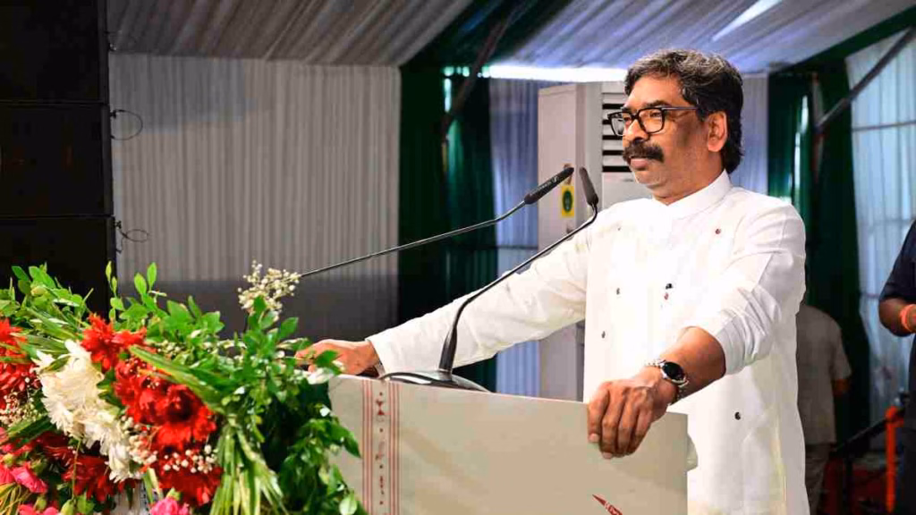 रामदास सोरेन की पहली पुण्यतिथि पर CM हेमंत सोरेन ने किया नमन, बोले- झारखंड के हक-अधिकार की लड़ाई में योगदान सदैव स्मरणीय