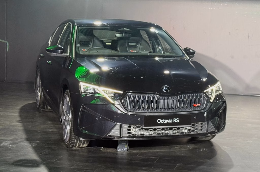 Skoda opens bookings for second batch of Octavia RS
