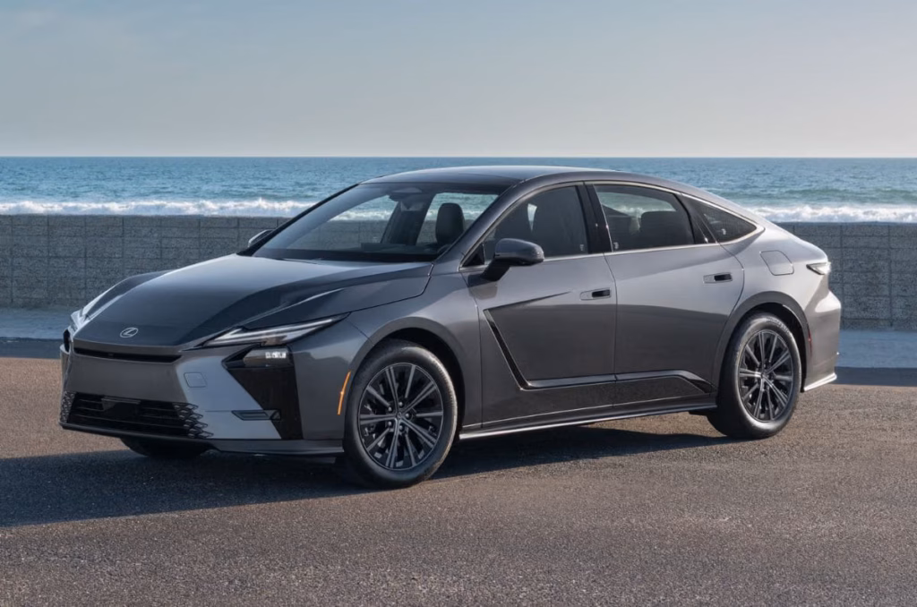 All you need to know about Lexus ES