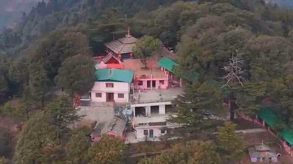 द्वाराहाट का मां दूनागिरी मंदिर: 8,000 फीट की ऊंचाई पर विराजमान शक्तिपीठ