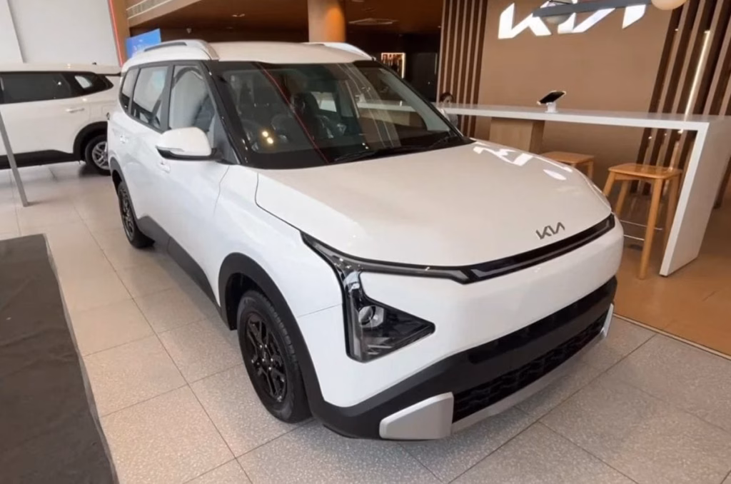 Kia Clavis discounts go up to Rs 1.20 lakh in September 2026