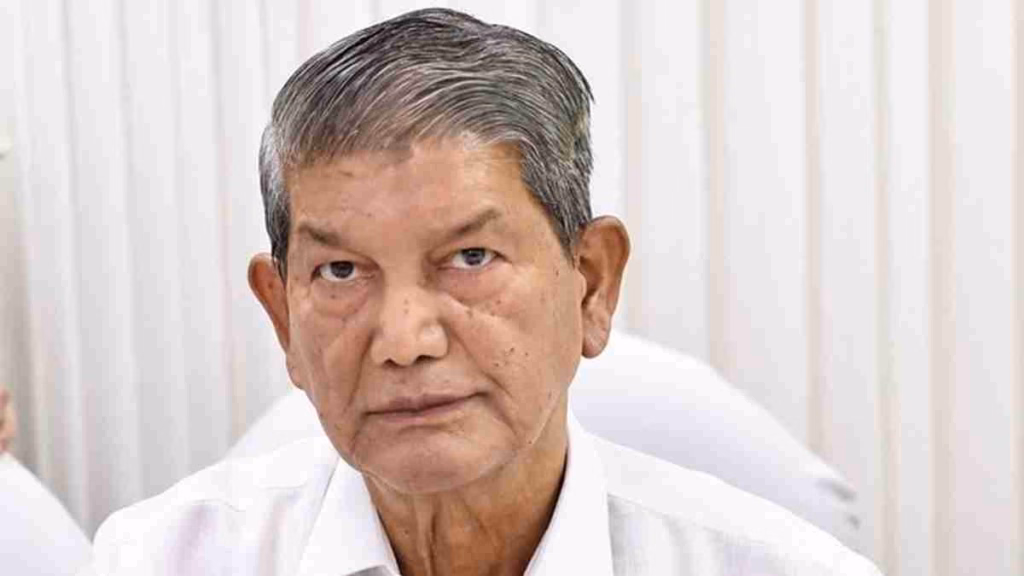 उत्तराखंड में कांग्रेस को बड़ा झटका, पूर्व सीएम हरीश रावत ने दिया इस्तीफा