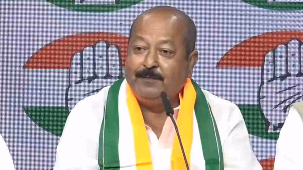 यूपी चुनाव से पहले AIMIM को बड़ा झटका, सैयद असीम वकार कांग्रेस में शामिल