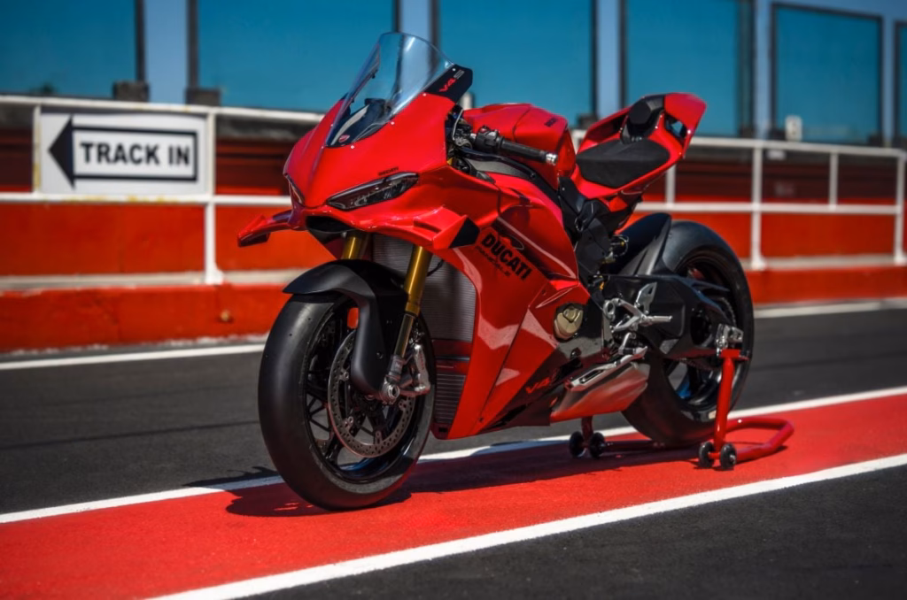 2027 Ducati Panigale V4 revealed