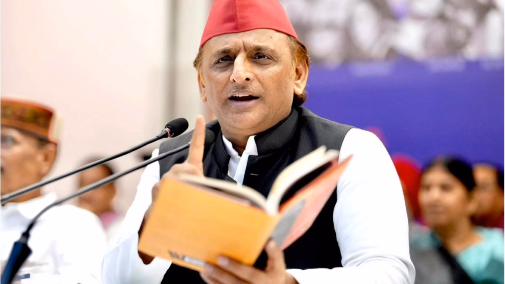 अखिलेश यादव के बिजली बयान पर AK शर्मा का पलटवार, बोले- 2017 में 1.80 करोड़ थे उपभोक्ता, अब 3.70 करोड़