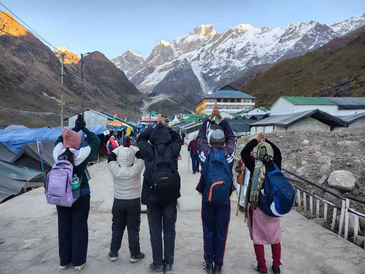 चारधाम यात्रा: अटूट आस्था, VIP संस्कृति और व्यवस्थाओं की अग्निपरीक्षा