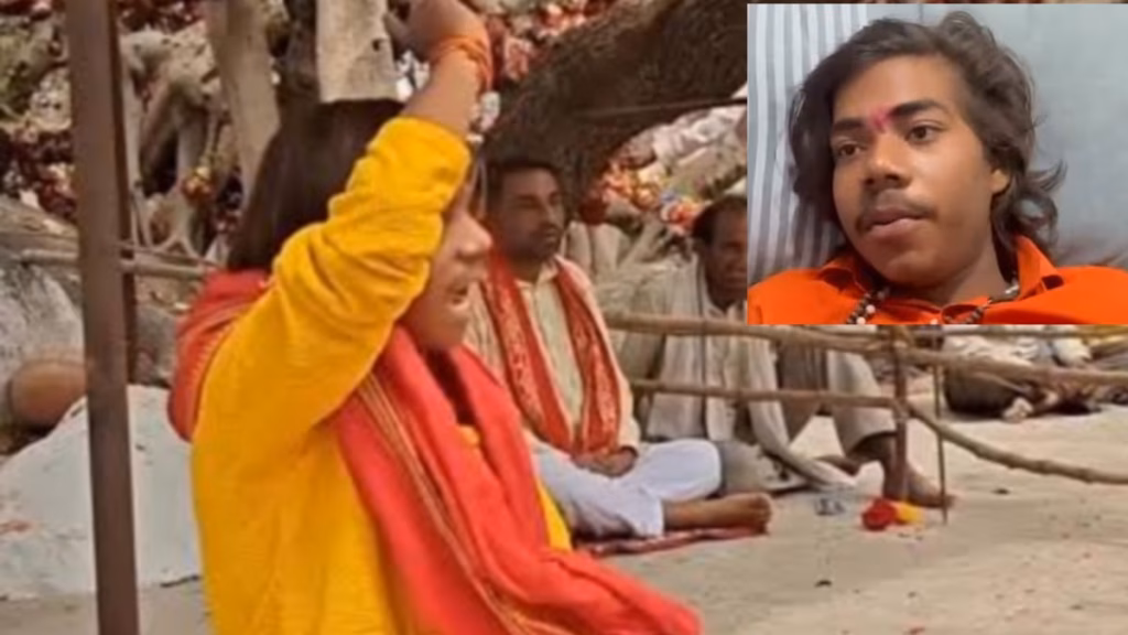 छतरपुर में अजयपार धाम के बाबा करण कुशवाहा के पैरों के पास आया सांप, घबराकर हुए बेहोश, अस्पताल से मिली छुट्टी