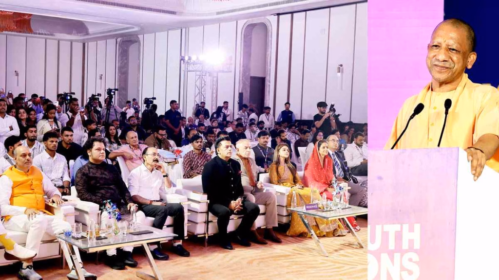कभी बेटियों का स्कूल जाना था मुश्किल, अब रात दो बजे भी बेखौफ लौटती हैं : CM योगी