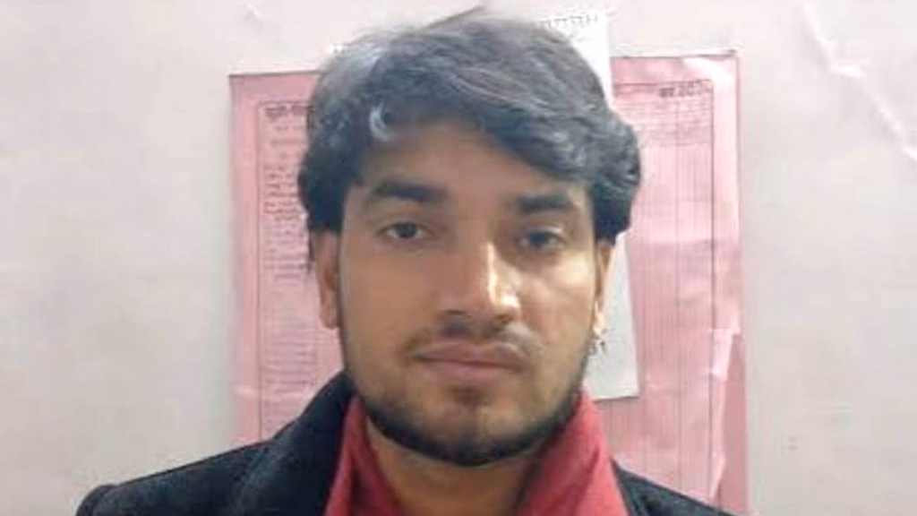 लखनऊ एयरपोर्ट पर बढ़ी सख्ती, दोहरी पहचान के संदिग्ध दस्तावेजों के साथ पकड़ा गया नेपाली नागरिक