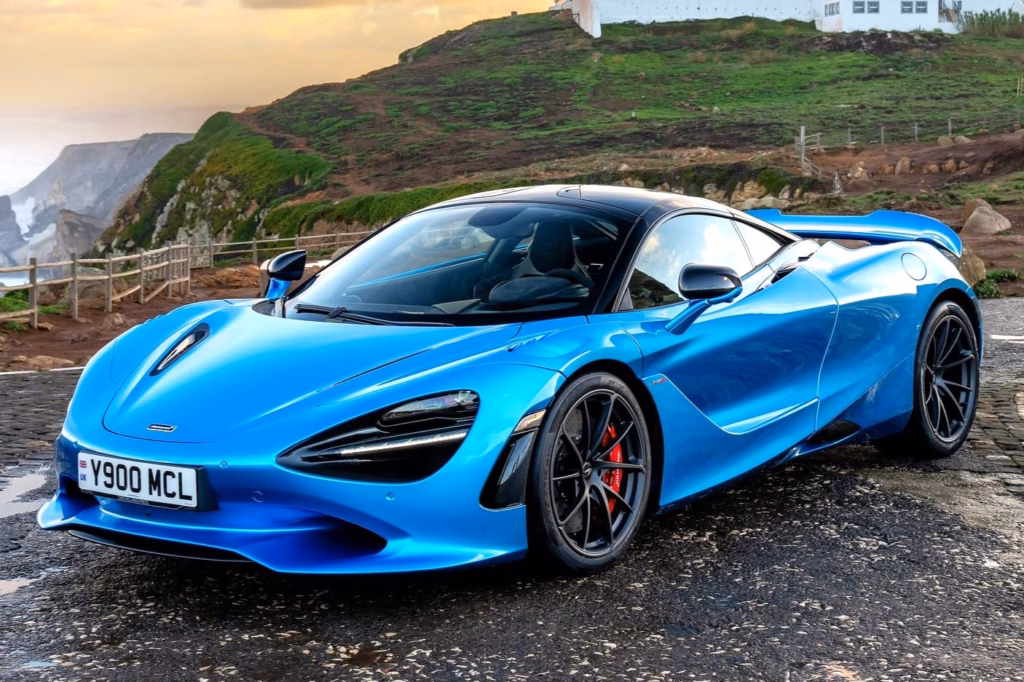 McLaren 750S production to end in 2027, final orders now being accepted