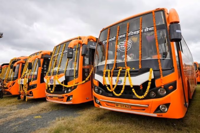 मुख्यमंत्री सुगम परिवहन सेवा: प्रदेश में बस संचालन को नई गति दे रही निजी भागीदारी और आधुनिक तकनीक