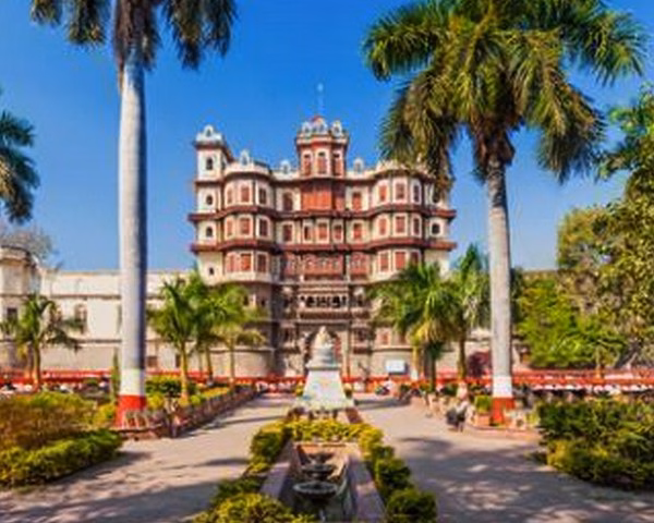 रेहड़ी-पटरी वाले दिवाली पर राजबाड़ा में लगा सकेंगे दुकान, हजारों गरीबों को फायदा, लेकिन महापौर ने रखी ये शर्त